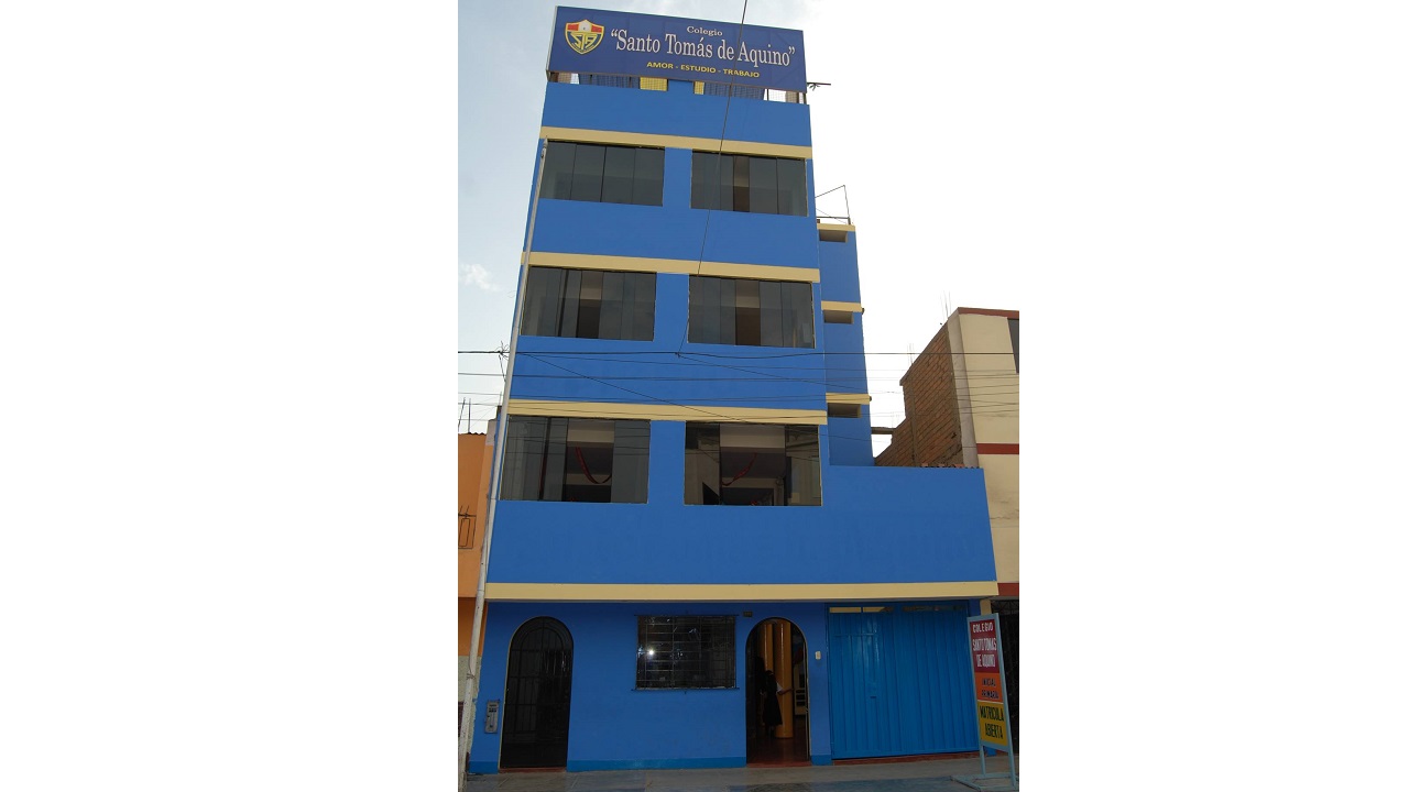 Escuela SANTO TOMAS DE AQUINO - Comas