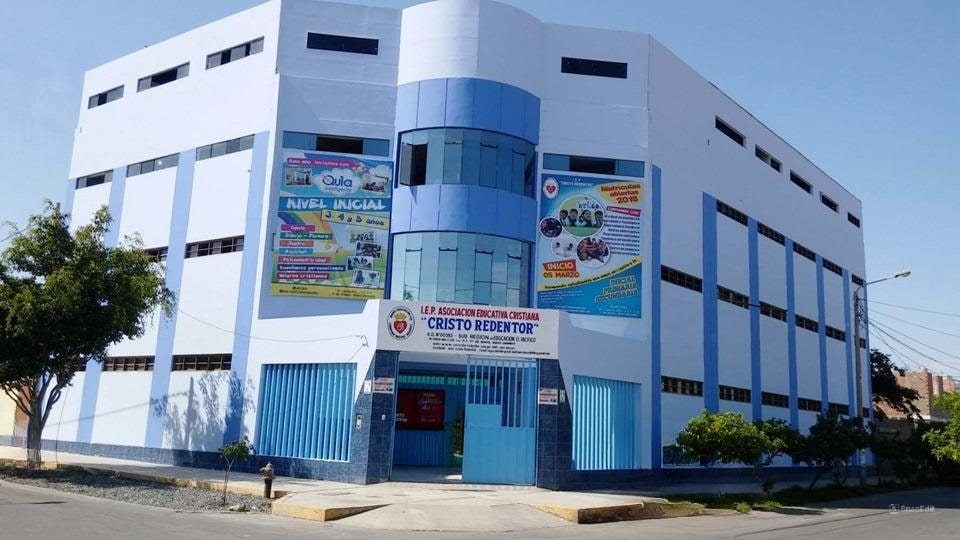 Colegio CRISTO REDENTOR - Nuevo Chimbote