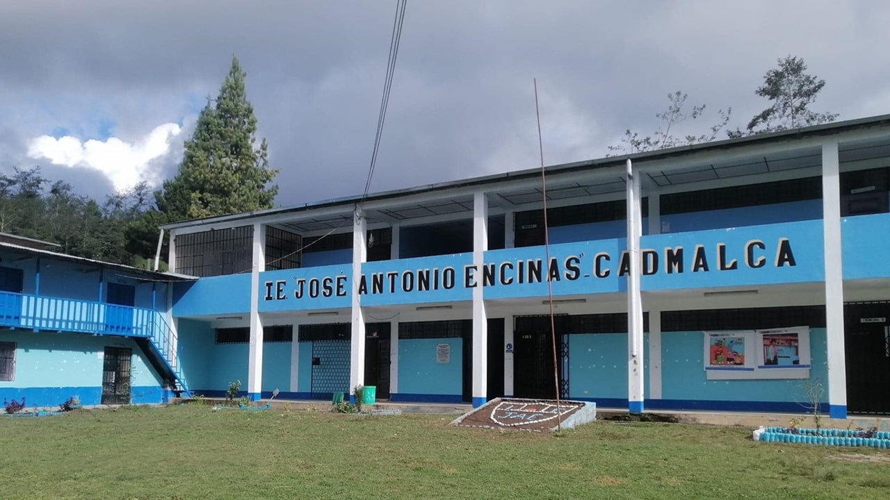 Colegio JOSE ANTONIO ENCINAS - Cadmalca Bajo