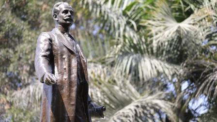 Fallecimiento del expresidente Manuel Candamo